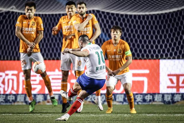 俱乐部杯-刘传兴22+12山西大胜福建 高登16分