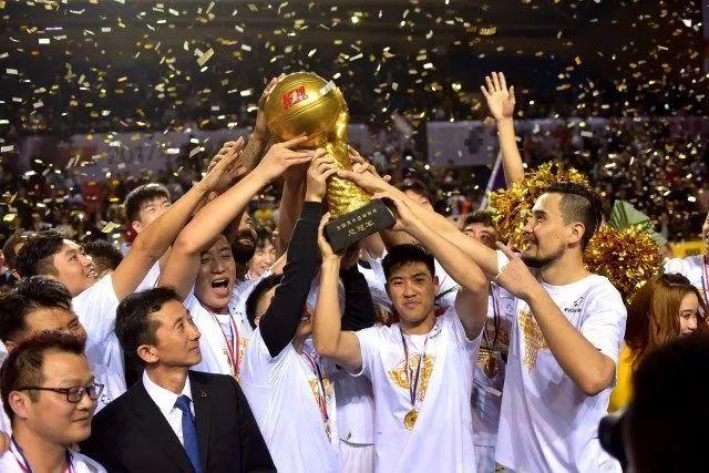 俱乐部杯-赵岩昊15分广厦胜四川 王云章14分