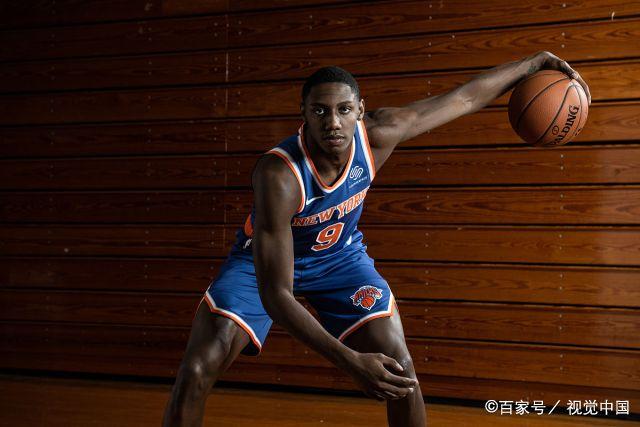 沃特斯末节超神21分周琦伤退 广东送广州5连败